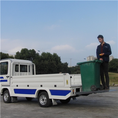 9、电动环卫车